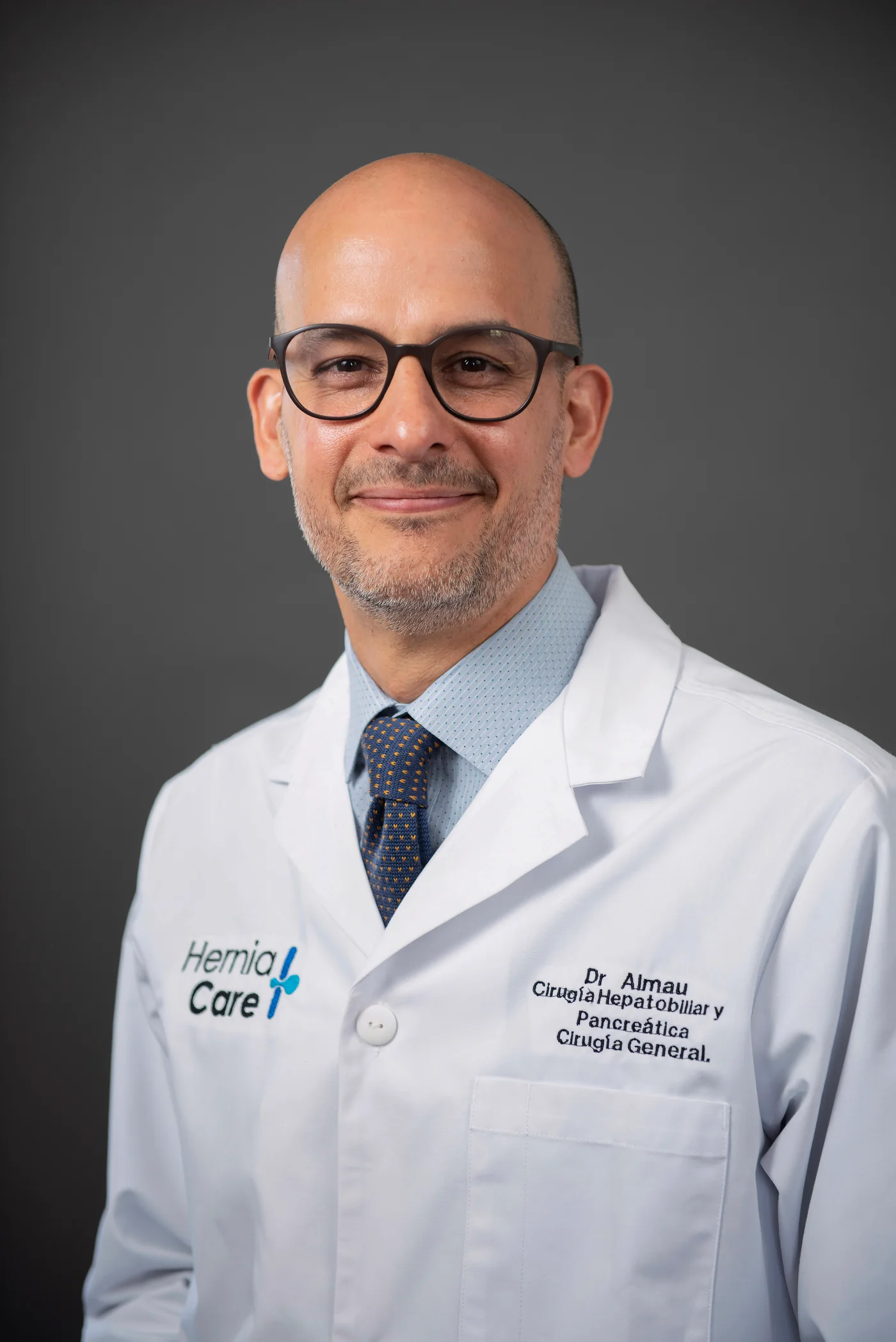 Dr. Héctor Mauricio Almau